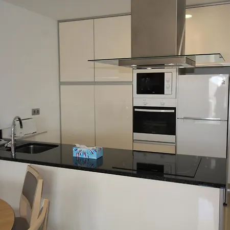 Modern In Vale Rebelho Apartment